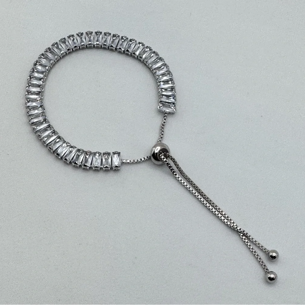 Diamond Look Swarovski Crystal Silver Baguette Bolo Tennis Bracelet New Sparkle